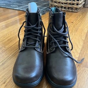 Brown lace up boots